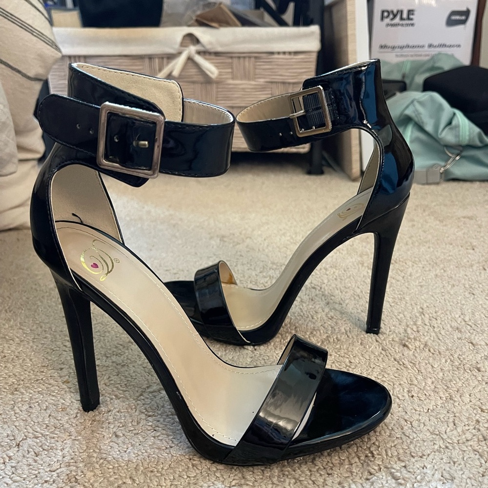 Black strap heels